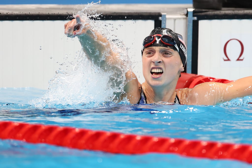 Katie Ledecky Makes History, Wins Gold in 1500m Freestyle