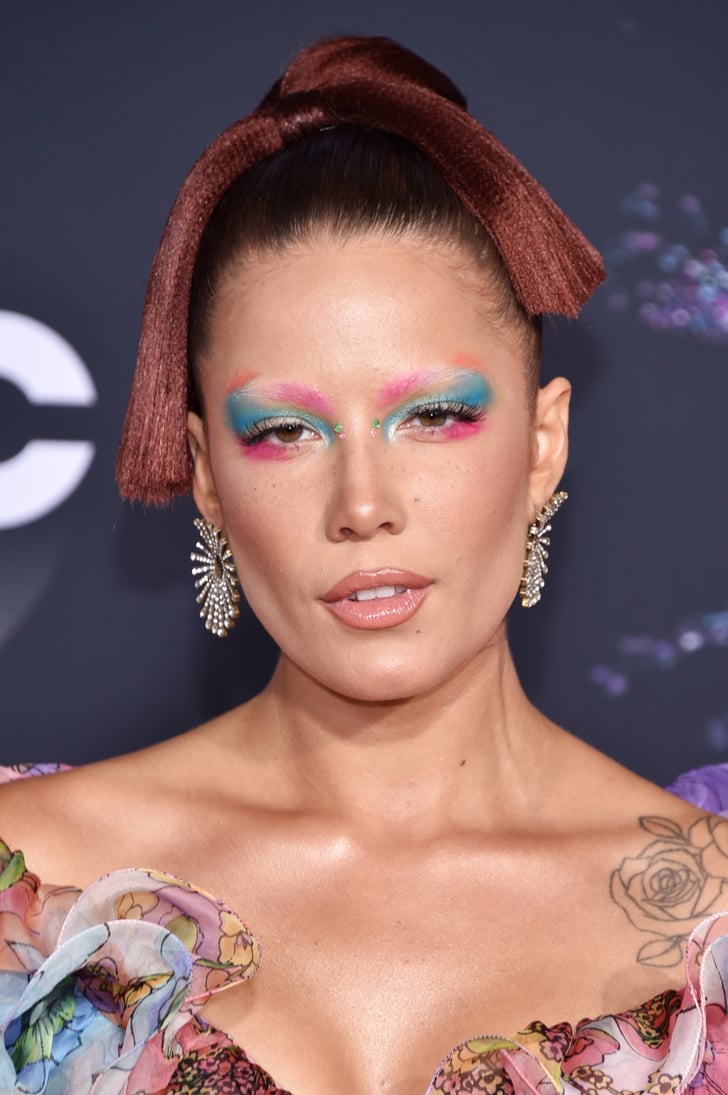 Halsey Watercolour Makeup at the American Music Awards 2019 | POPSUGAR