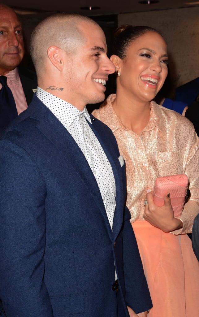 Jennifer Lopez and Casper Smart Hold Hands in NYC Pictures POPSUGAR(01)