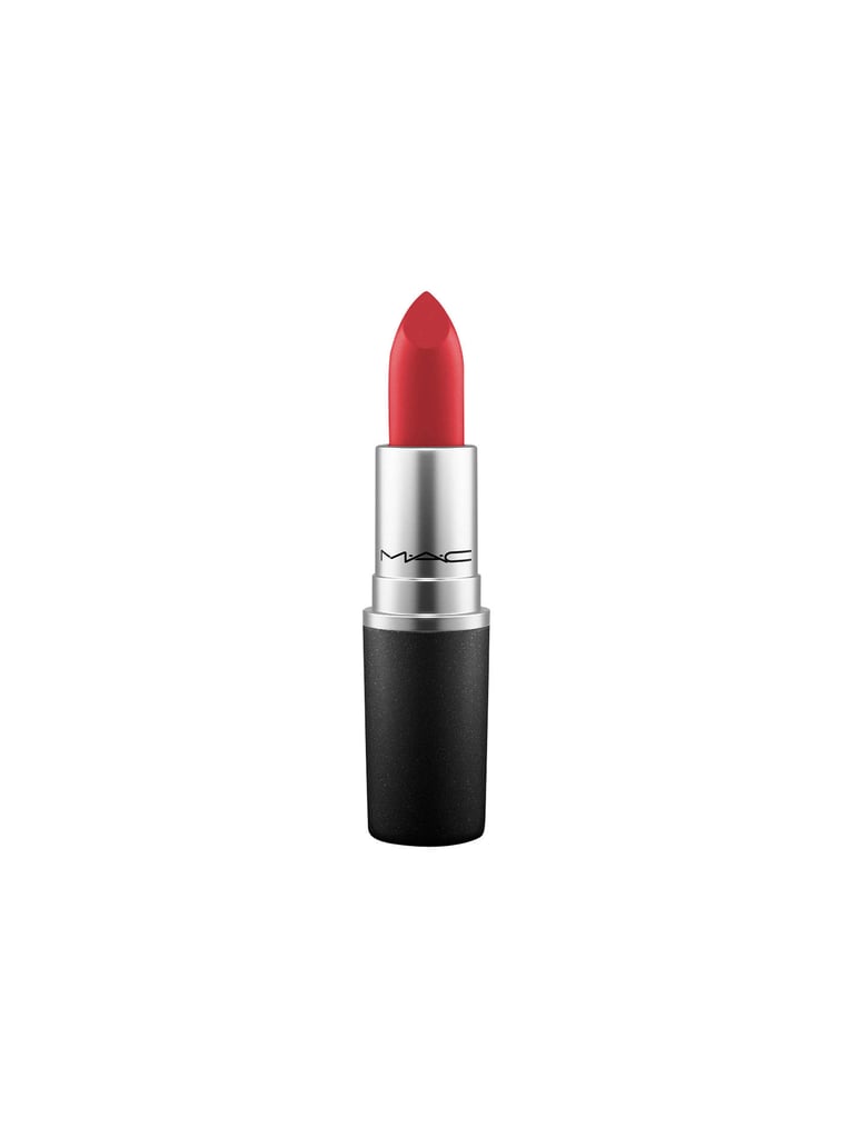 Universal: MAC Lipstick in Russian Red