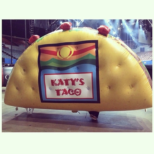 "Now THAT'S what I call Taco Tuesday! (Insert all perv jokes here)," Katy Perry captioned this photo.
Source: Instagram user katyperry