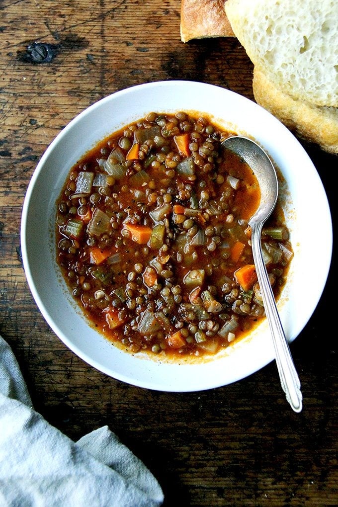 One Pot Vegan Lentil Soup