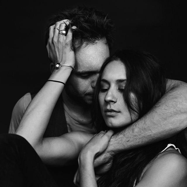 Resultado de imagem para troian bellisario and patrick j adams wedding