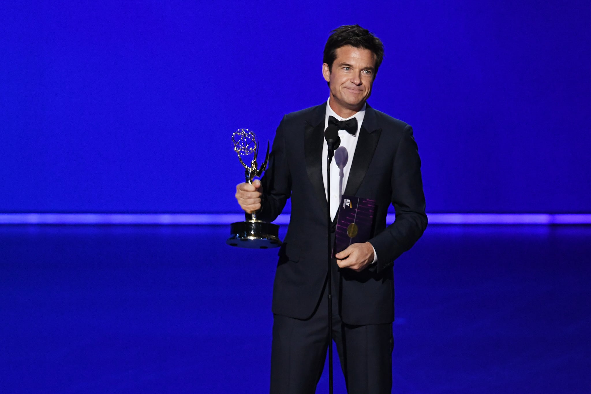 Jason Bateman S Reaction To His Emmys Win Becomes A Meme