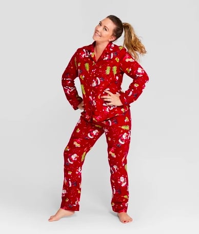 Wondershop Holiday Santa Pajama Set