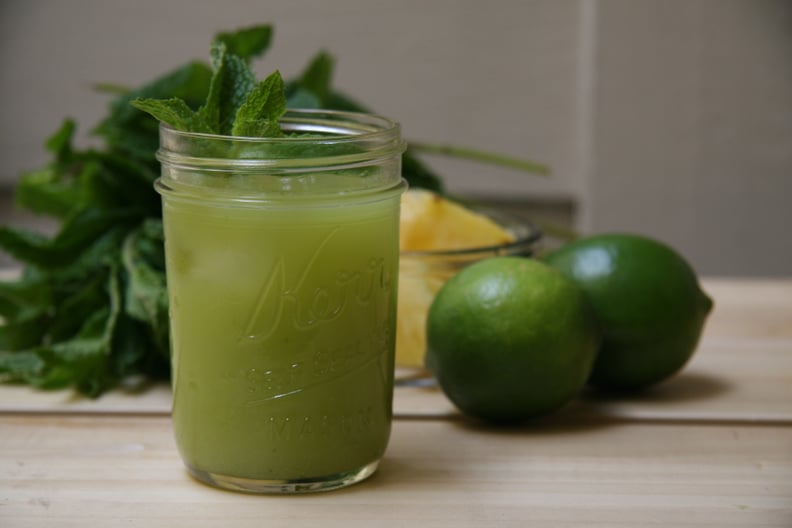 P.A.M.汁:菠萝,青苹果和薄荷