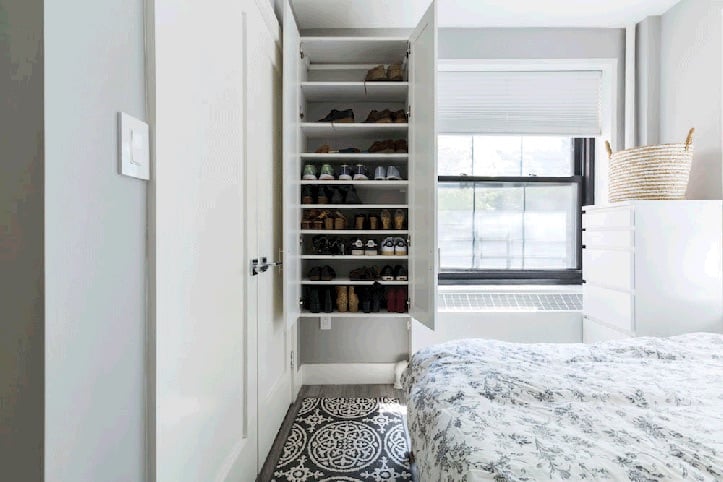 Bedroom Shoe Closet