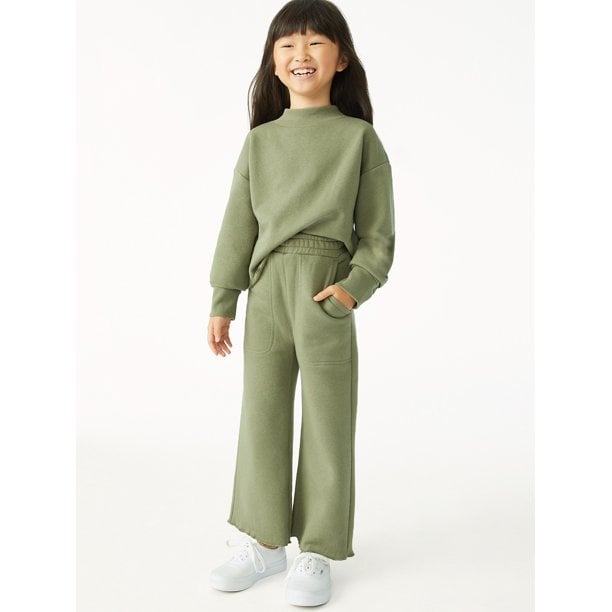 Free Assembly Girls Wide Leg Fleece Sweatpants, Sizes 4-18