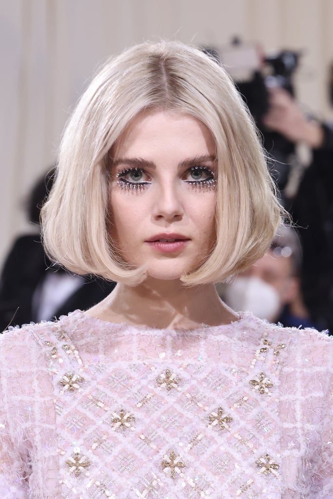 Lucy Boynton's Pearl Beaded Eyelashes at the 2022 Met Gala