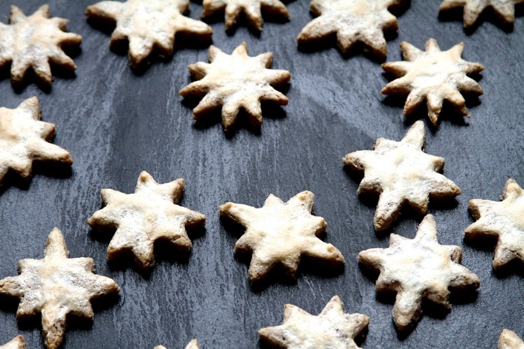 Germany: Zimtsterne (Cinnamon Stars) Germany: Zimtsterne (Cinnamon Stars)