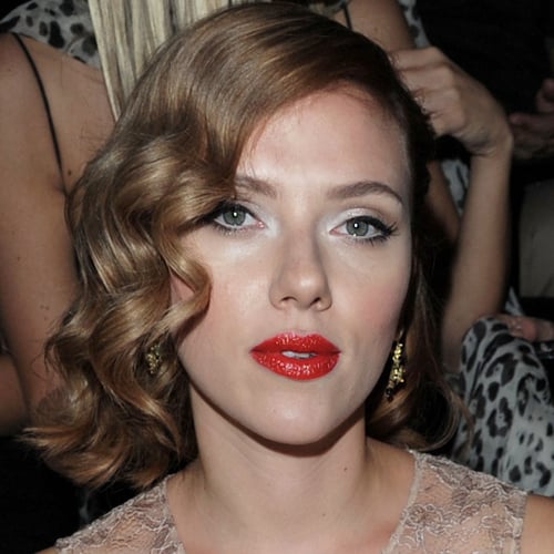 How To Get Scarlett Johanssons Red Lipstick Popsugar Beauty