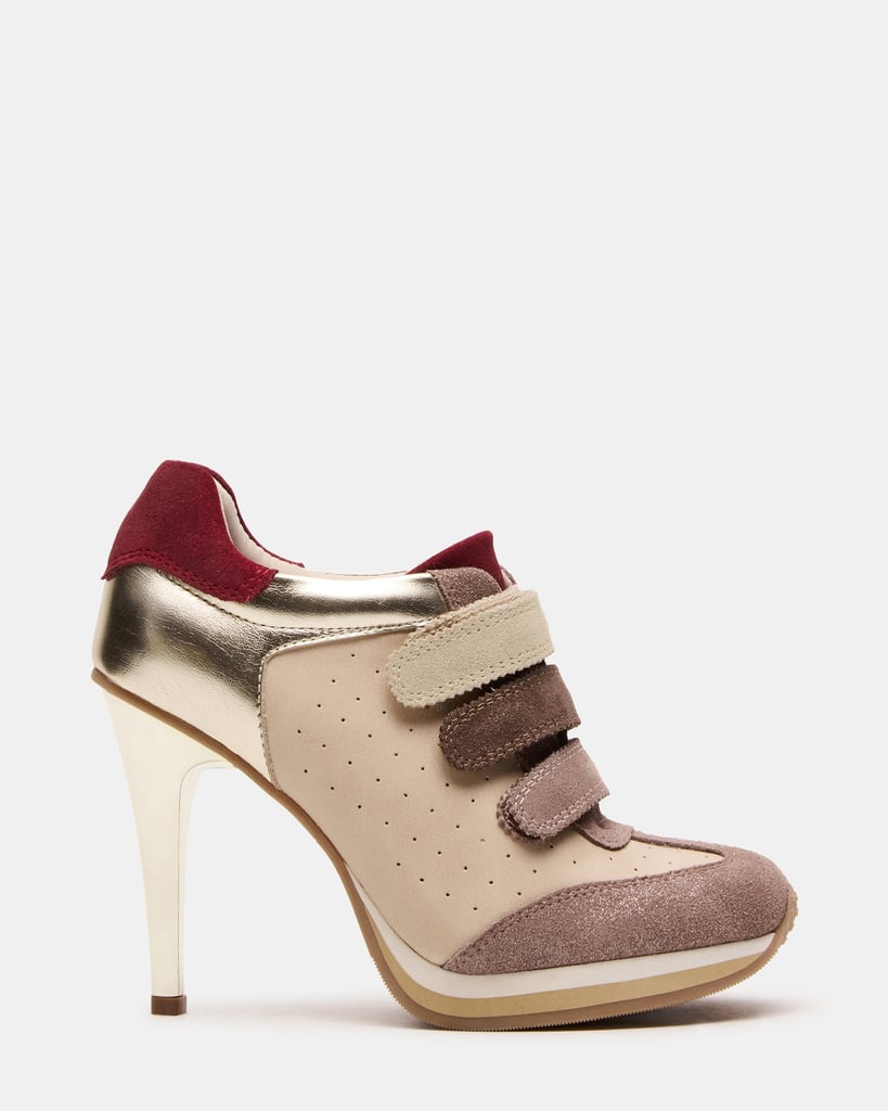 Steve Madden Model