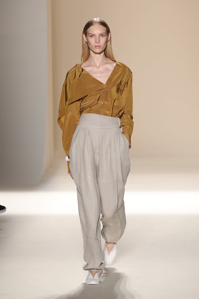 Victoria Beckham Spring 2017 Collection