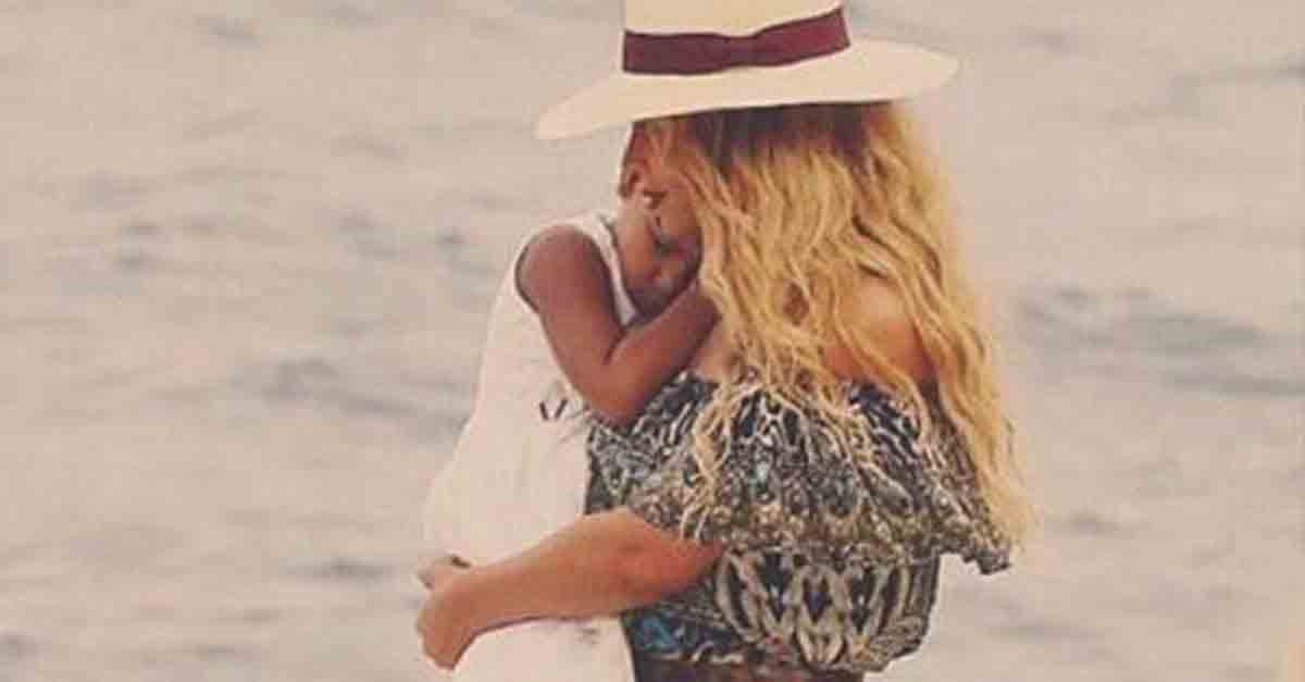 Beyonce European Vacation Pictures September 2015 | POPSUGAR Celebrity