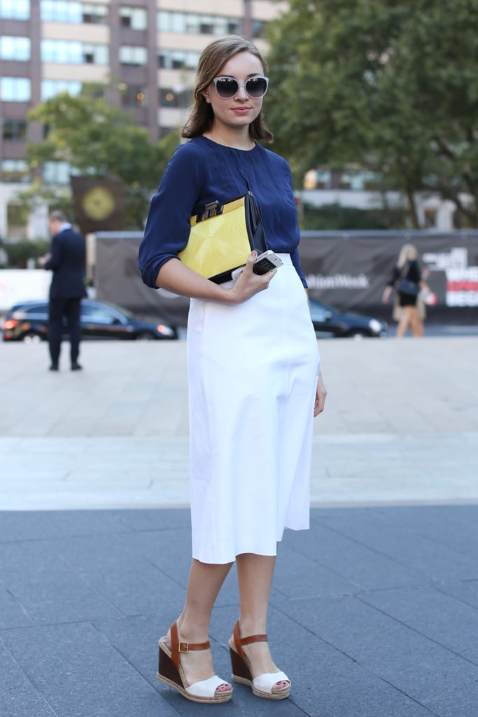 This styler worked the retro-inspired angle in a midi skirt and wedges.
This styler worked the retro-inspired angle in a midi skirt and wedges.