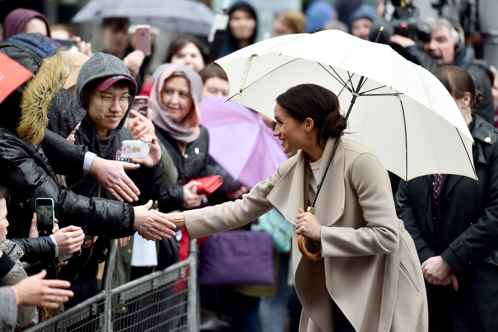 Meghan Markle Greeting a Little Girl in Ireland March 2018