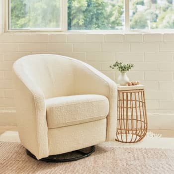 How to Choose the Best Breastfeeding Chair for 2023 – EasyJug