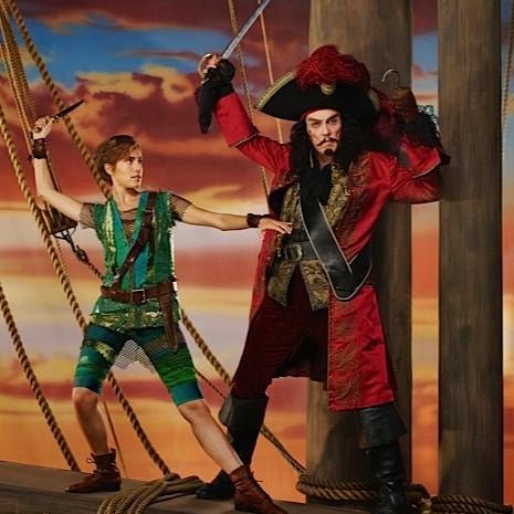 Christopher Walken as Captain Hook in Peter Pan | Picture