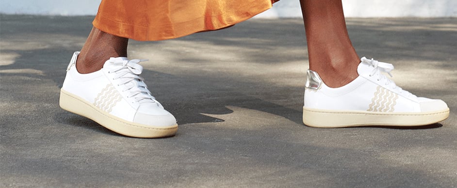 Best Travel Sneakers For Women 2019