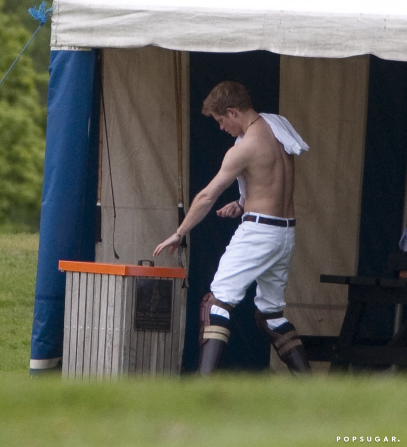 Sexy Prince Harry Shirtless Pictures