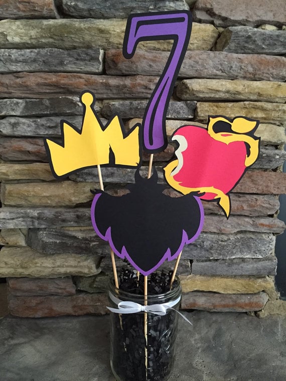 Descendants Cake Toppers Cast A Magical Spell With These Descendants Birthday Party Ideas Popsugar Family Photo 4 Descendants Cake Toppers Cast A Magical Spell With These Descendants Birthday Party Ideas Popsugar Family Photo 4