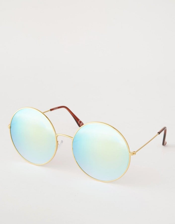 Asos Metal Round Sunglasses With Blue Flash Lens ($23)

    Related:

            
            
                                    
                            

            Check Out These 11 Stylish Cat-Eye Sunglasses From ASOS — All Under $50