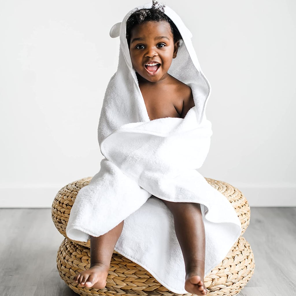 奥普拉最喜欢的2022年儿童礼物:Natemia有机连帽婴儿毛巾