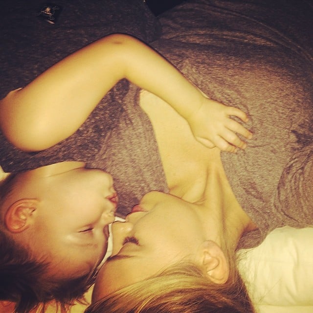 Hilary Duff cuddled up with her little one over the long weekend.
Source: Instagram user hilaryduff