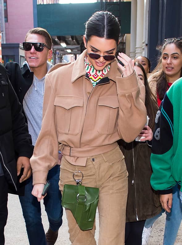 Kendall jenner sales prada belt bag
