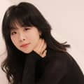 Photo of author Jenny Jin
