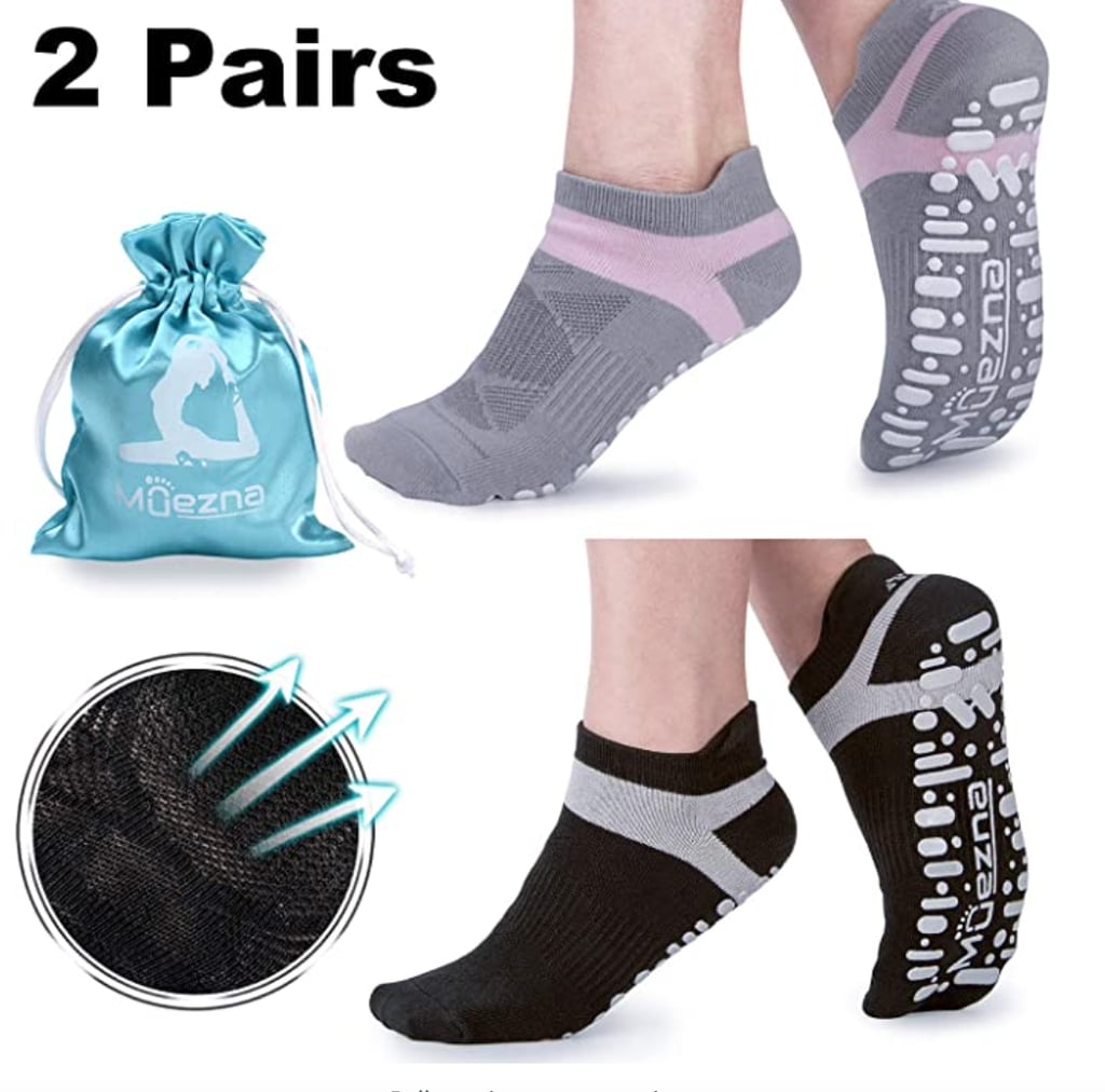 Best Grip Socks: Muezna Non Slip Yoga Socks