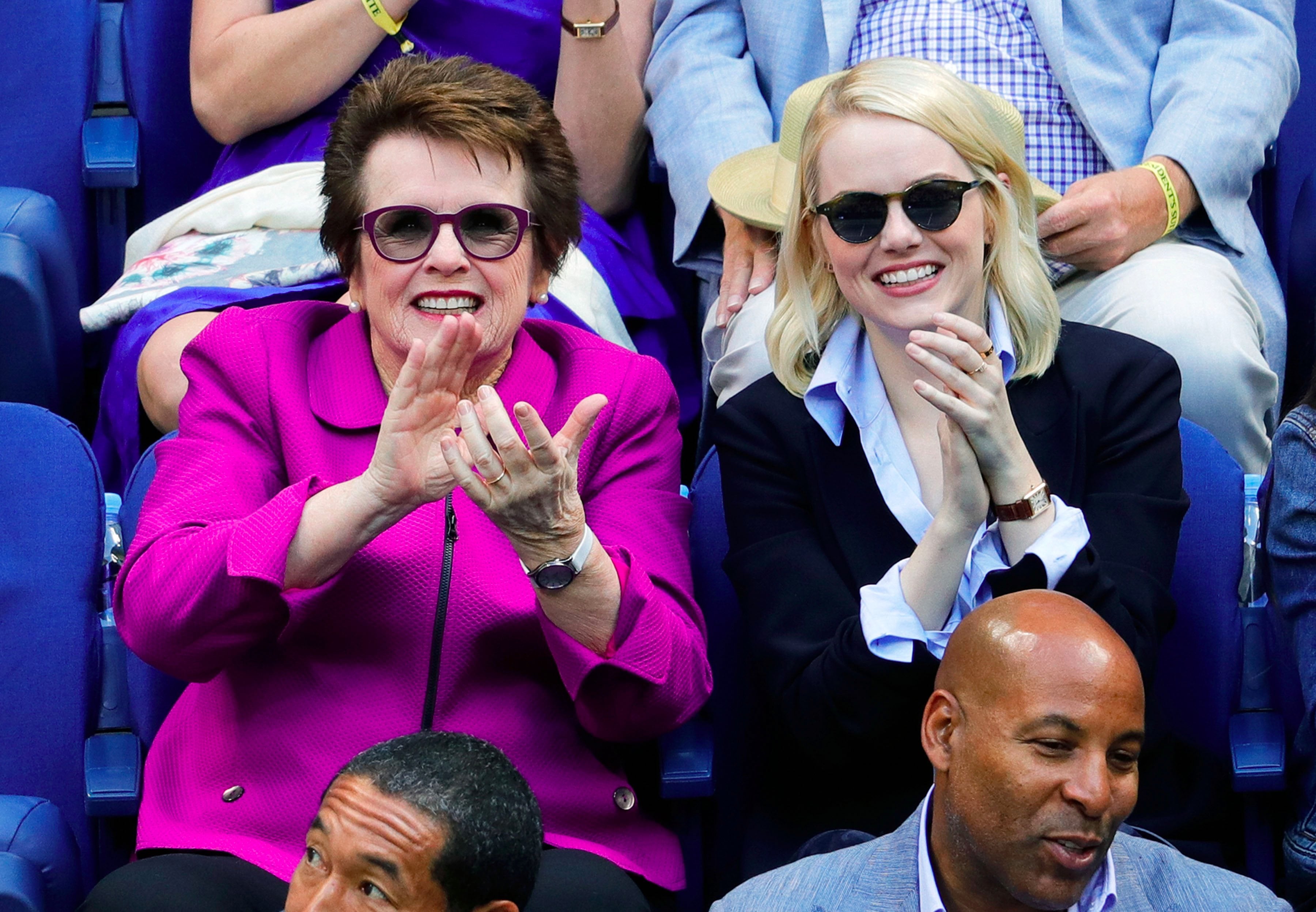 File:Emma Stone and Billie Jean King at Battle of the Sexes