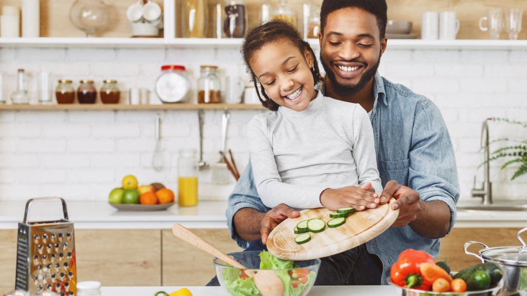 Make Lunchtime Into an Activity