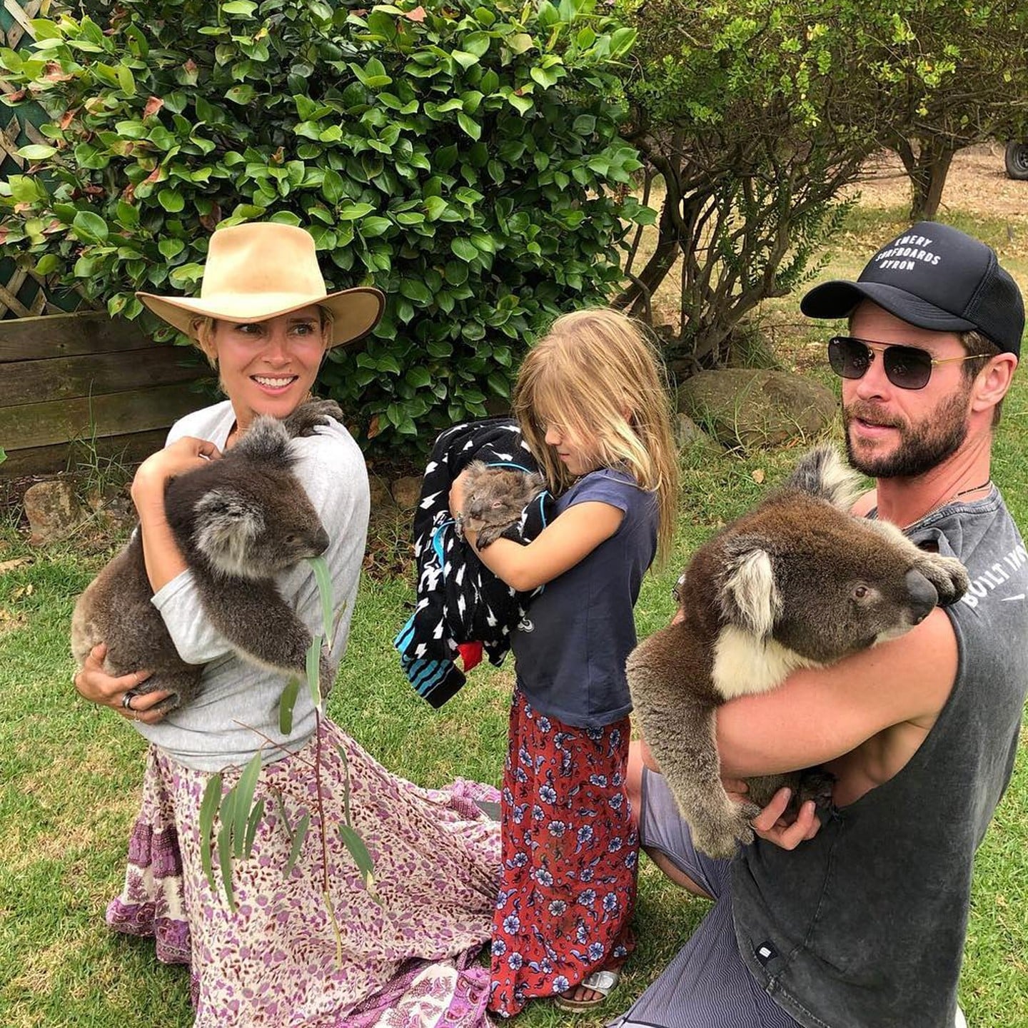 Chris Hemsworth Talking About Speaking Spanish To His Kids Popsugar Family