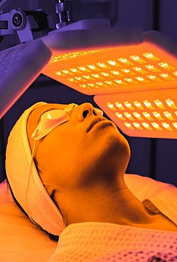 Yellow Light Therapy Benefits, According to Dermatologists