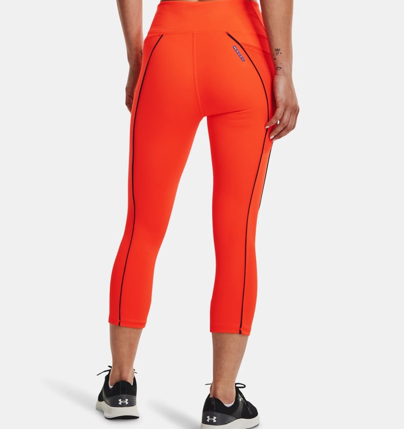 Women's Under Armor Leggings Size M Lava Orange All Seasons Gear Fitted  Cropped