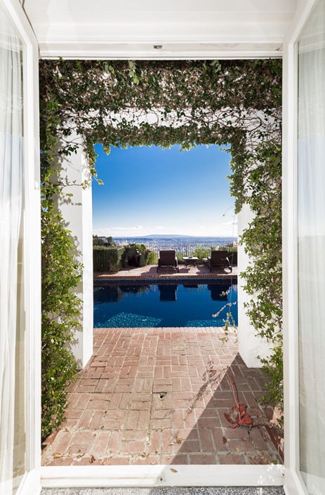 One Direction's Louis Tomlinson Buys a New Home in LA