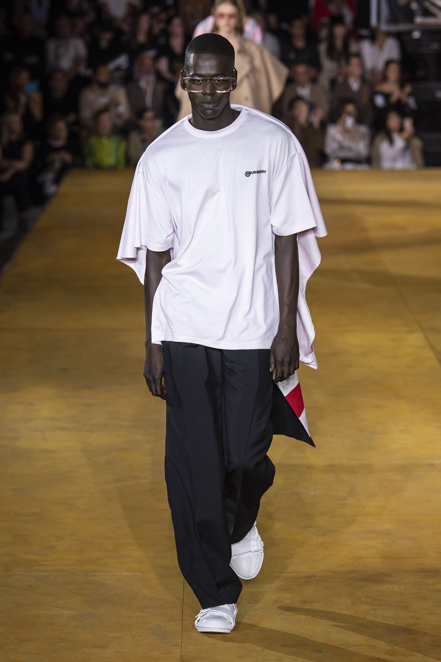 Burberry clearance spring 2020