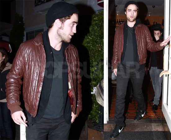 Robert Pattinson Dines at Il Sole