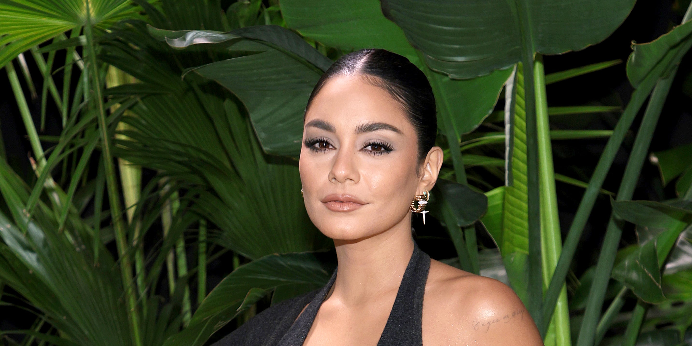 Vanessa Hudgens Confirms Wedding and Shows off Her Luxurious