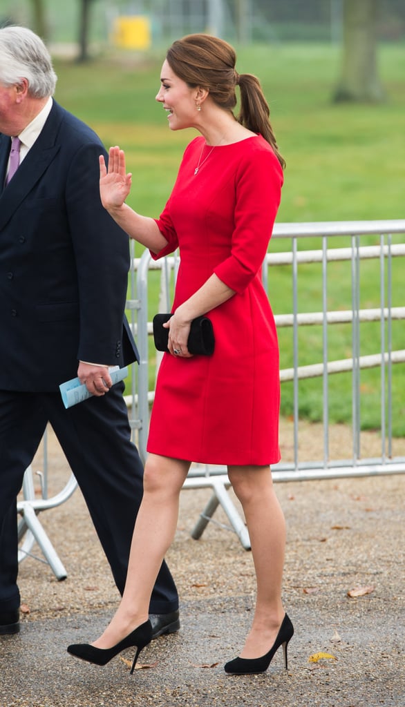 Pregnant Kate Middleton in Norwich in Nov. 2014 | Photos