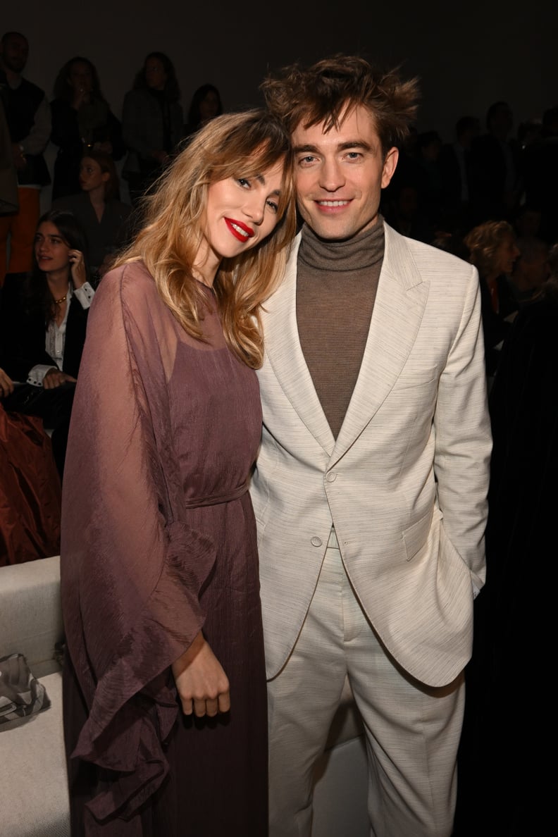 GIZA, EGYPT - DECEMBER 03: Suki Waterhouse and Robert Pattinson attend the Dior Fall 2023 Menswear Show on December 03, 2022 in Giza, Egypt. (Photo by Stephane Cardinale - Corbis/Corbis via Getty Images)
