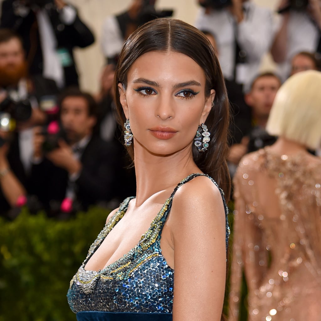 Emily Ratajkowski Makeup Look at the Met Gala 2017