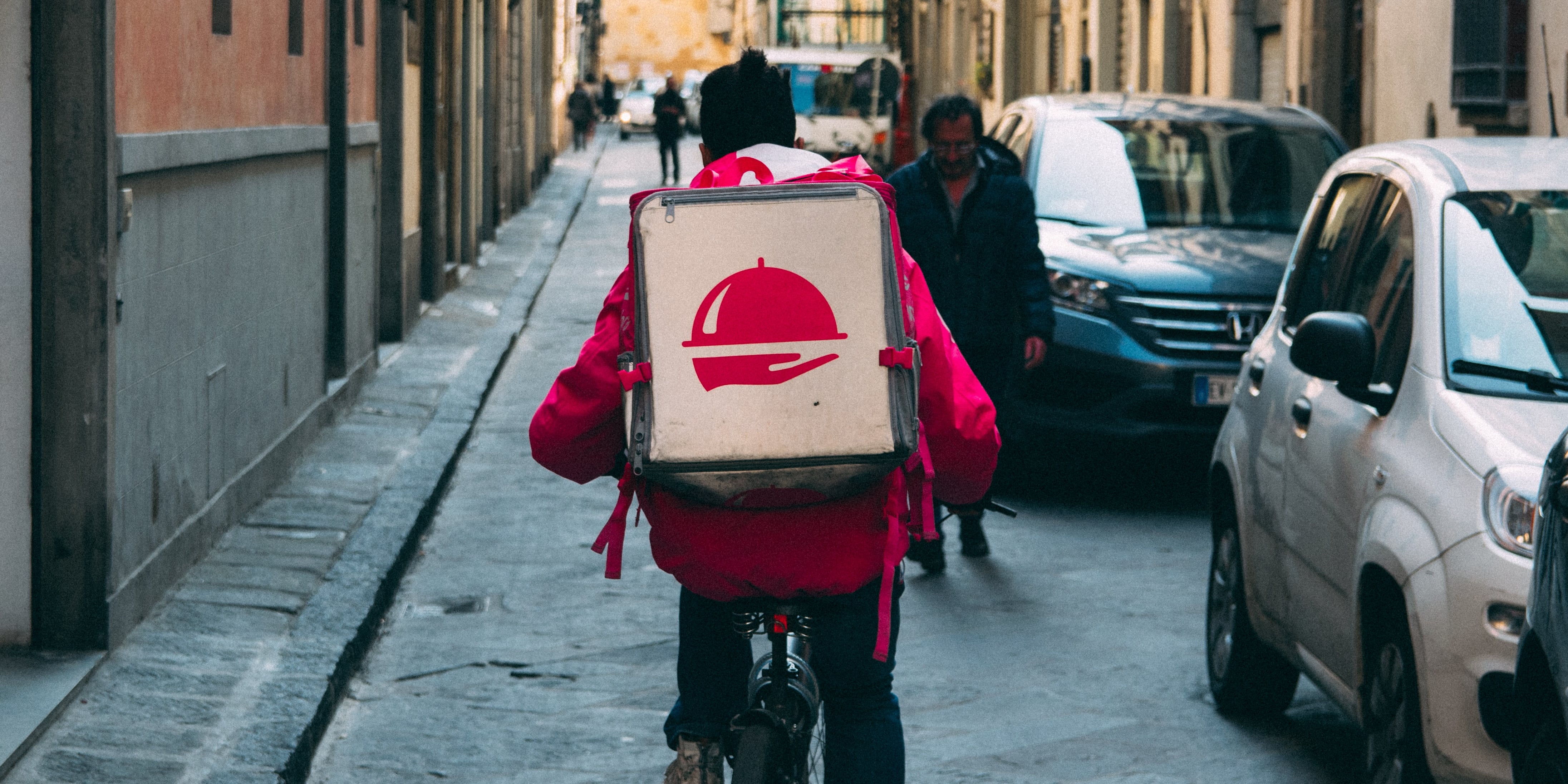 This Is How Much You Should Tip Delivery Drivers | PS Food