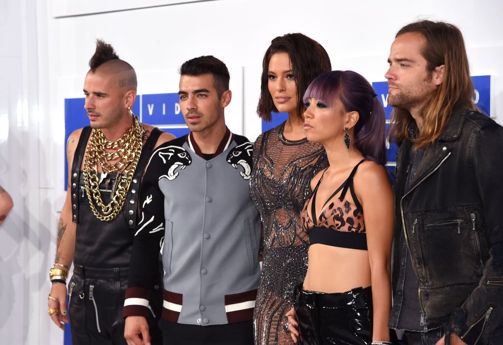 Ashley Graham at the 2016 MTV Video Music Awards
