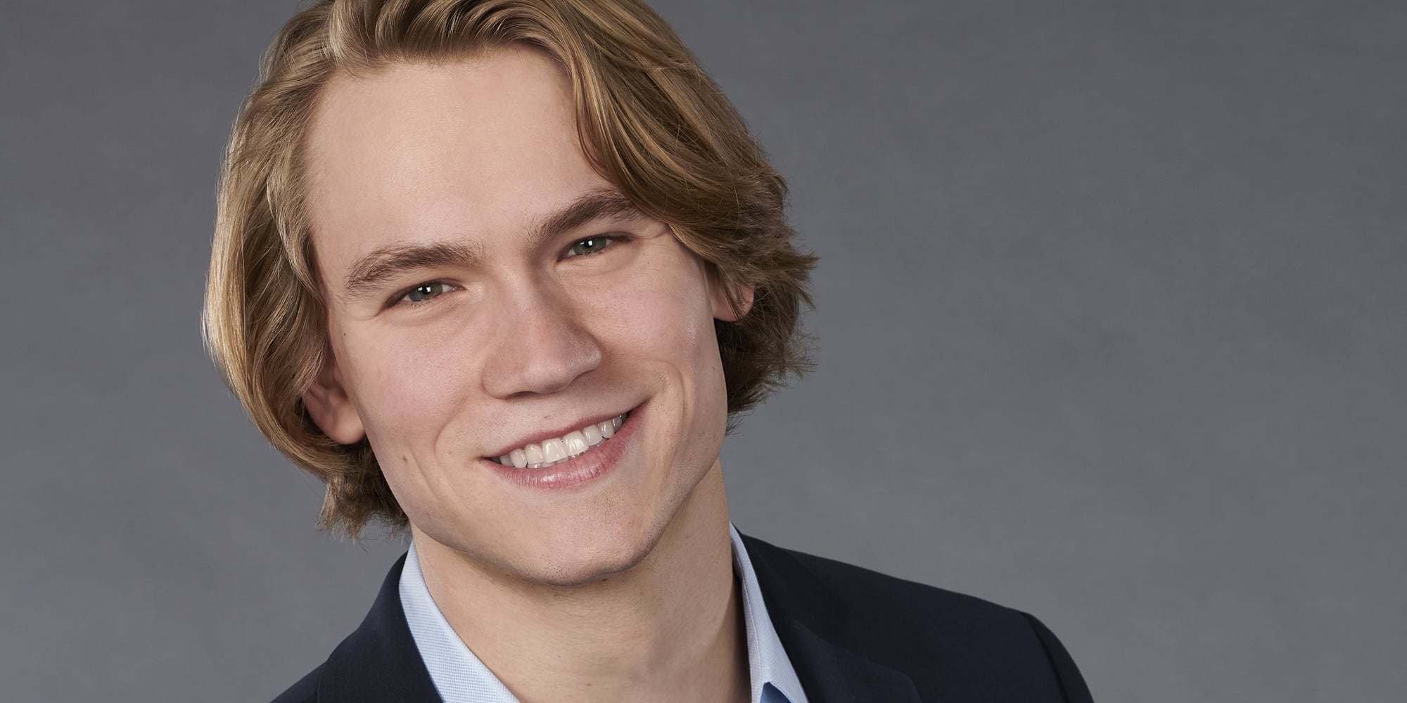 Who Is John Paul Jones on The Bachelorette? POPSUGAR Entertainment