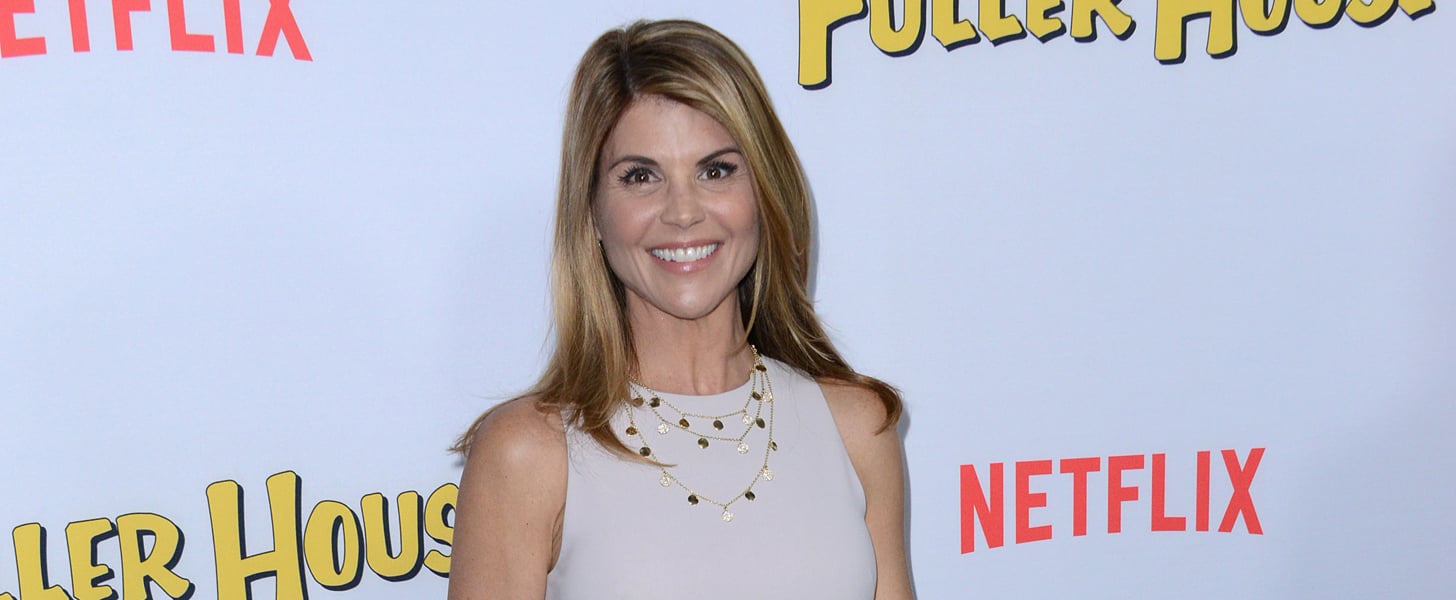 6 Things Lori Loughlin Does To Make 52 Look 32, image size:1456x600