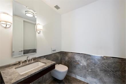 Ben Stiller Buys NYC Condo