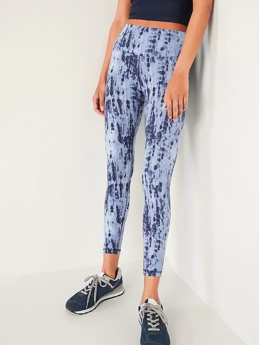 Old Navy High-Waisted Balance 7/8-Length Leggings in Navy Tonal Tie-Dye, The Best Patterned Pieces From Old Navy to Add to a Mostly Black Workout  Wardrobe