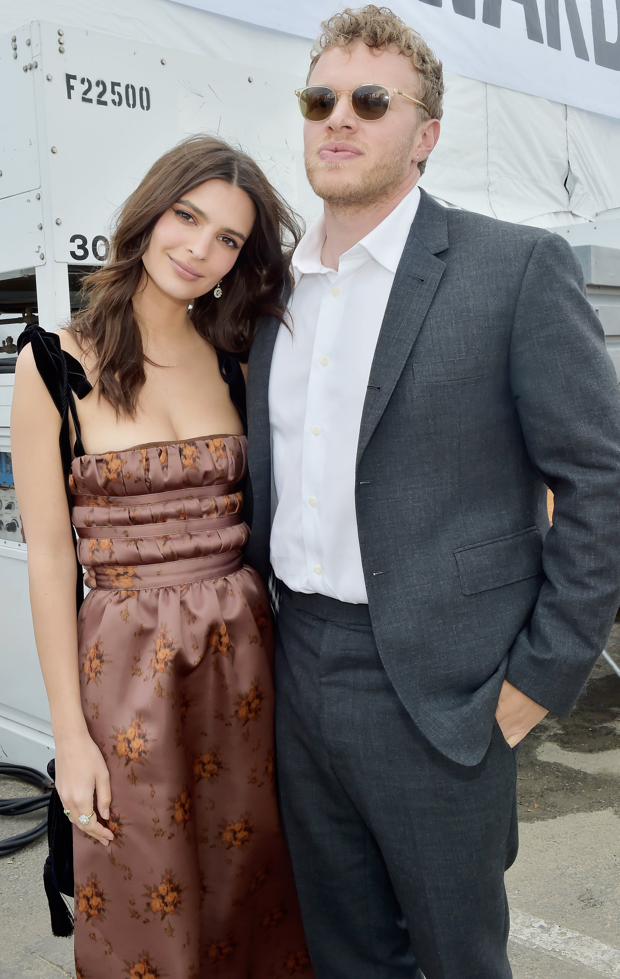 Emily Ratajkowski And Her Husband At The 2018 Spirit Awards Popsugar Celebrity